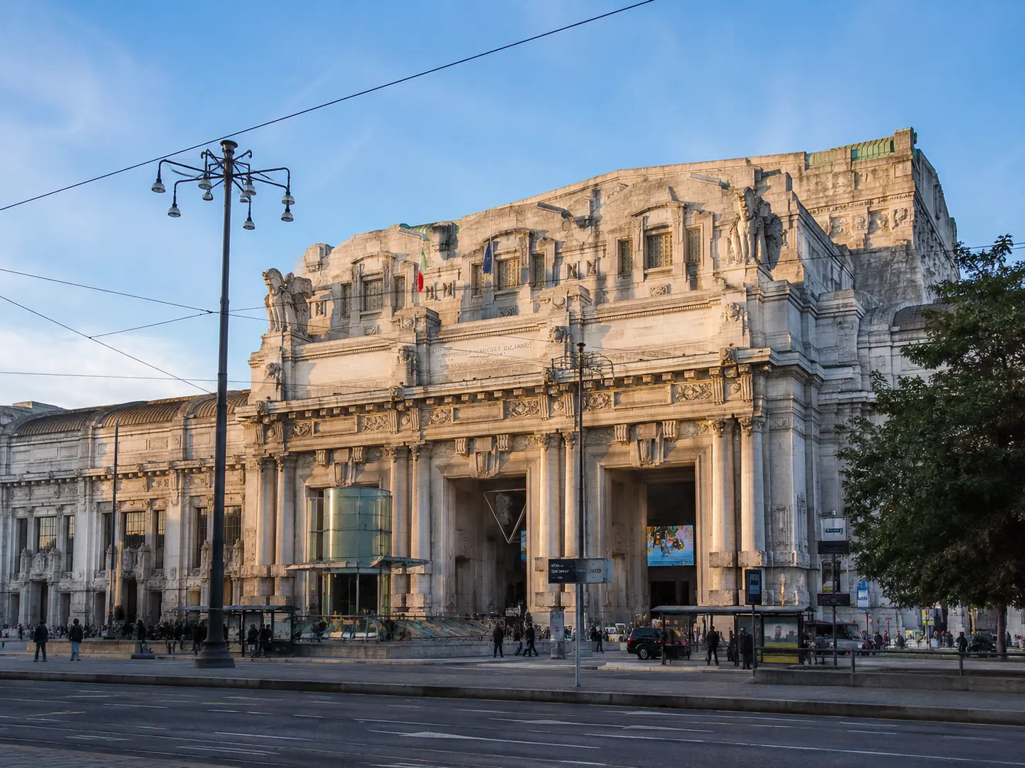 Parking in Milano Centrale